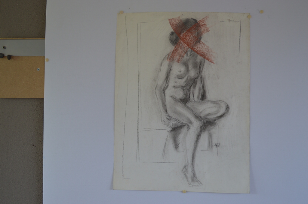 Naakt met 'verboden gezicht' - signatuur PVDH - rood + zwart krijt (37x50) kopen? Bied vanaf 20!