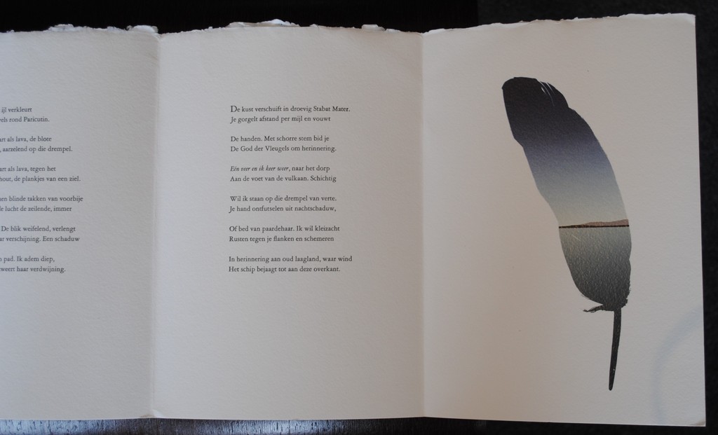 Jan Hendrix - 2 ingekleurde zeefdrukken 'Paricutin' - 1990 kopen? Bied vanaf 20!