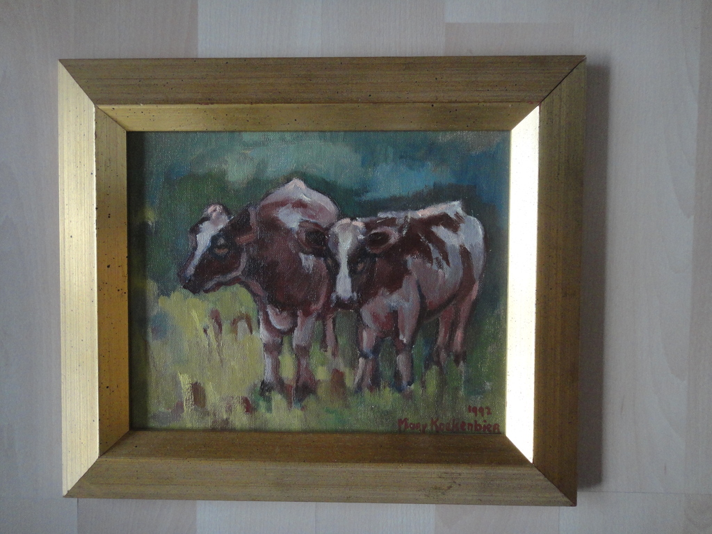 Mary Koekenbier (1942) - olieverf op doek - twee roodbonte koeien in de wei kopen? Bied vanaf 1!
