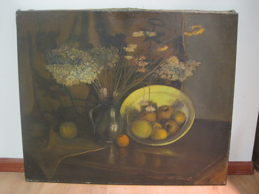 Ko Hoenderdos (1914-1987) Amsterdam "stilleven fruit en bloemen 1943"  verkocht voor € 46!