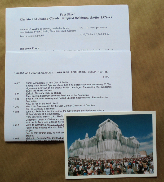 Christo - original Fabric Project Reichstag 1995 + documentatie kopen? Bied vanaf 55!