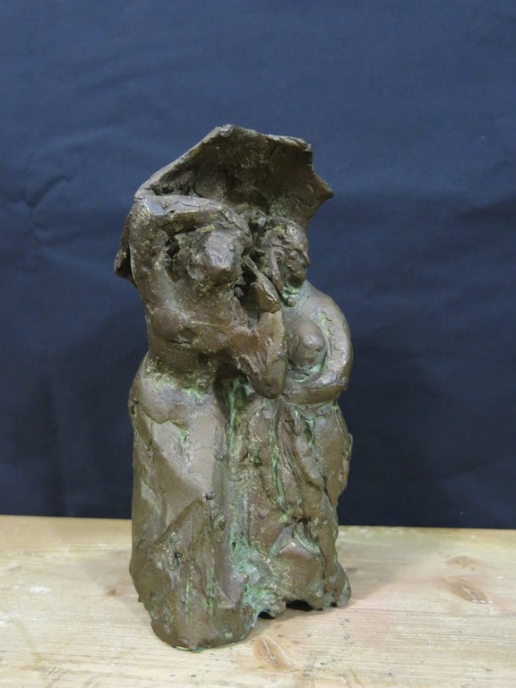 Gabriel Sterk: Bronzen beeld, Twee vrouwen onder een parasol kopen? Bied vanaf 250!