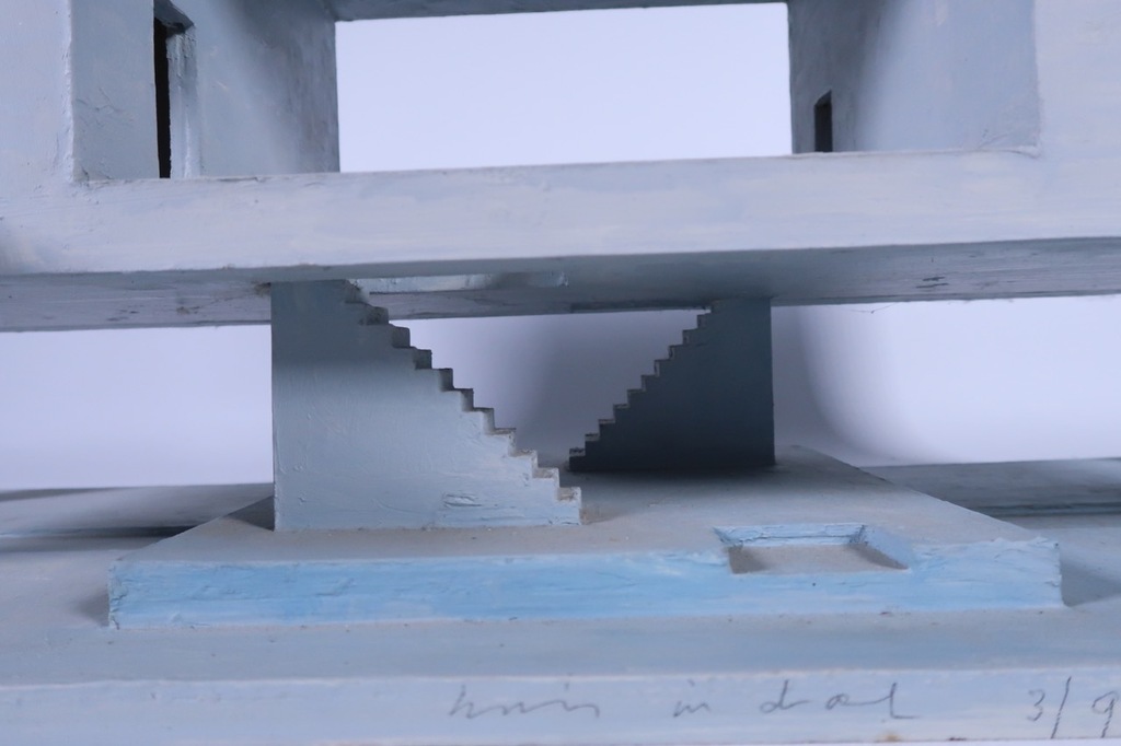 Pieter van Evert: Object hout, Valley Villa kopen? Bied vanaf 60!