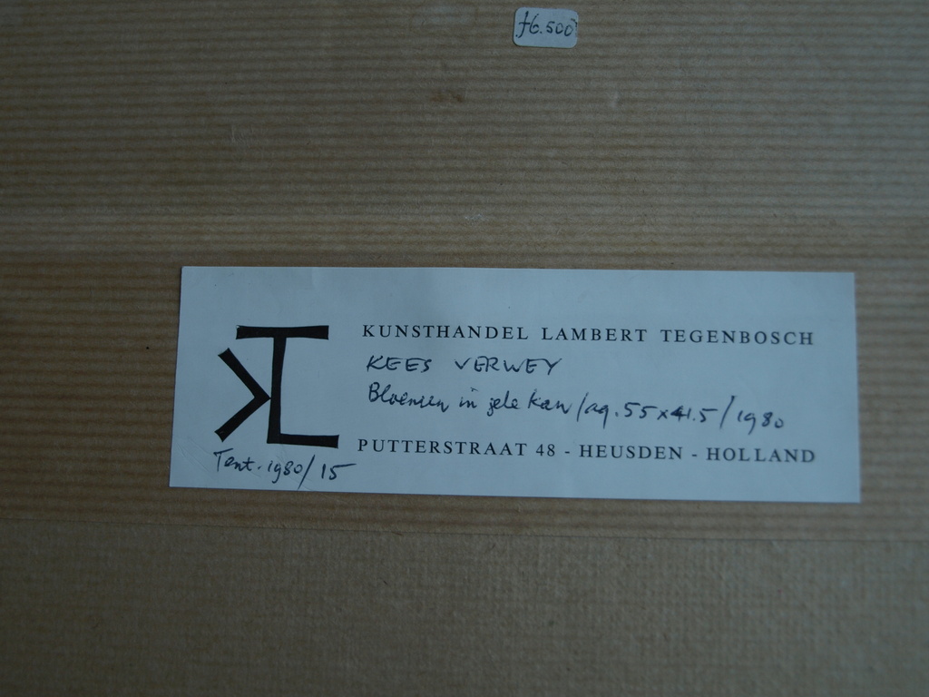 Kees Verwey : Aquarel , Bloemen in gele kan - gesigneerd & ingelijst – 1980 kopen? Bied vanaf 1000!