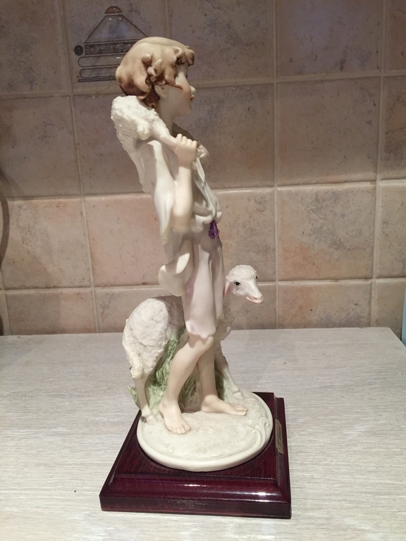 Origineel beeldje van Giuseppe Armani kopen? Bied vanaf 20!