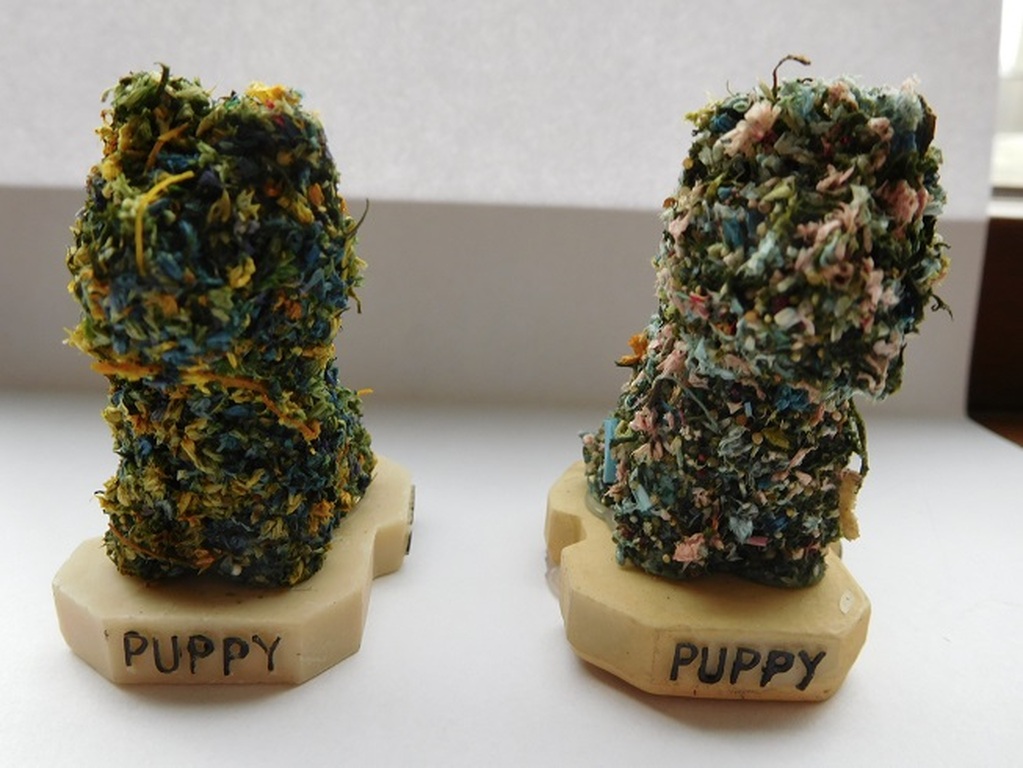 Jeff Koons, 2 Multiples "Puppy 1992", Bilbao Guggenheim verkocht voor € 65!