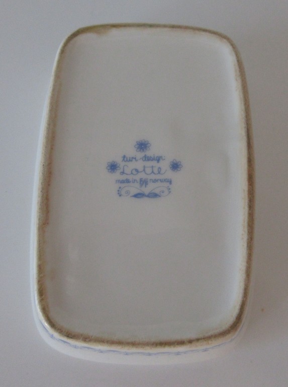 Ongespecificeerd - Figgjo Flint Turi Design - Botervloot met deksel decor Lotte kopen? Bied vanaf 1!