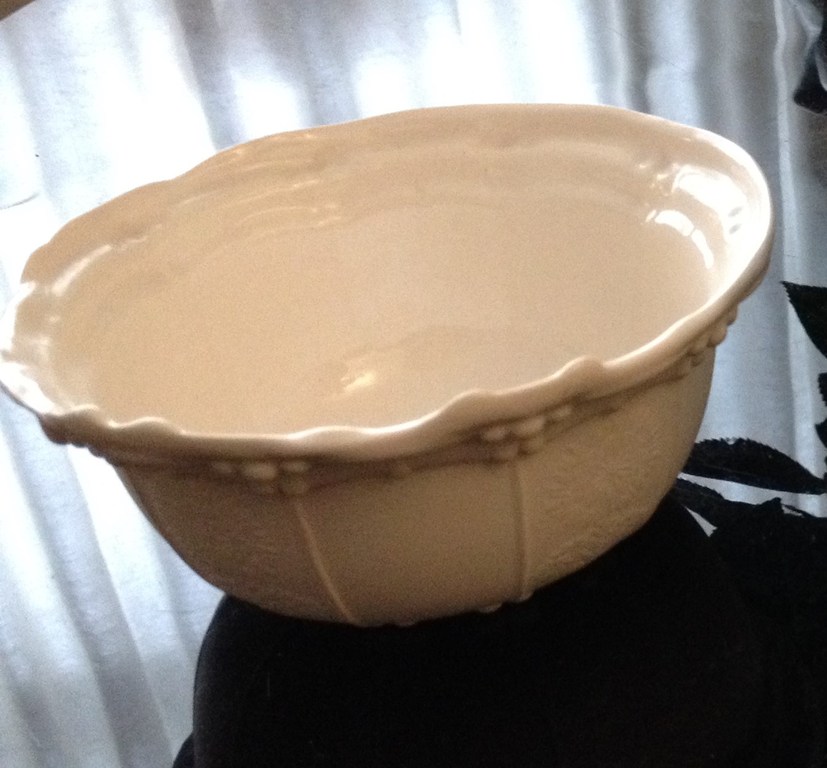 Cora Verhoog (Haarlem 1950): Schaaltje (afdruk kommetje), aardewerk, ca 2012. kopen? Bied vanaf 1!