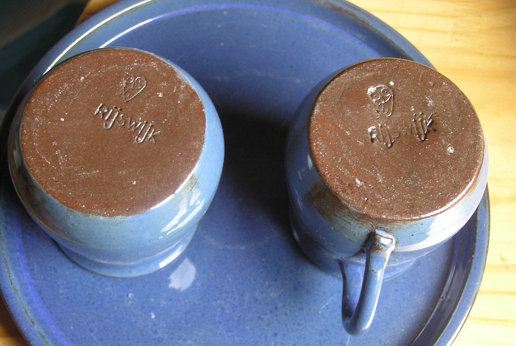 Potterie Het Steenuiltje Rijswijk - Schaal met twee bekers kopen? Bied vanaf 1!