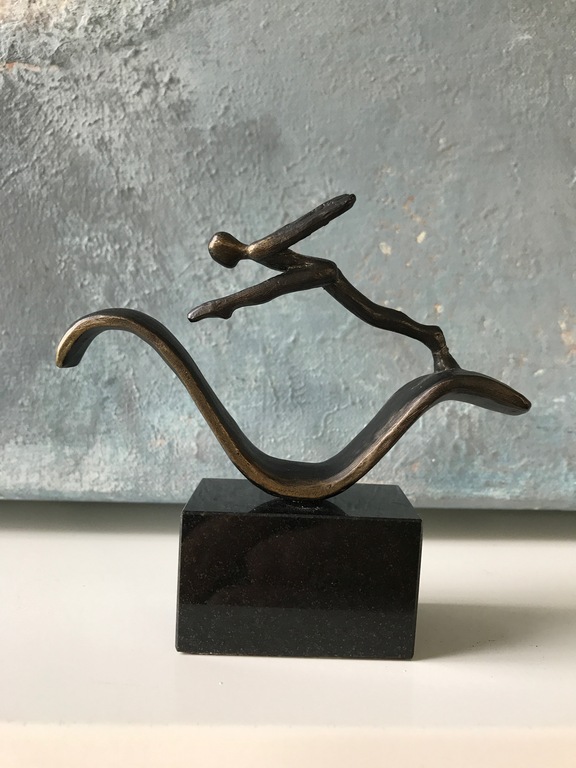 Corry Ammerlaan - Gesigneerd verbronst beeld op marmeren sokkel kopen? Bied vanaf 1!