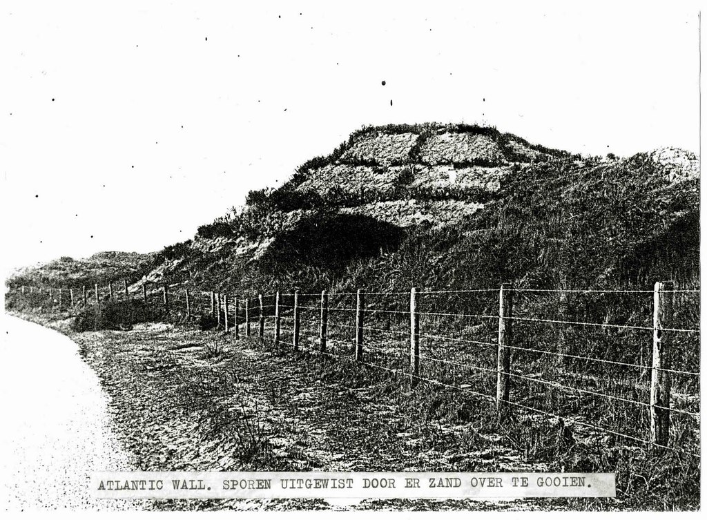 Krijn Giezen - Atlantic Wall - Collage kopen? Bied vanaf 125!