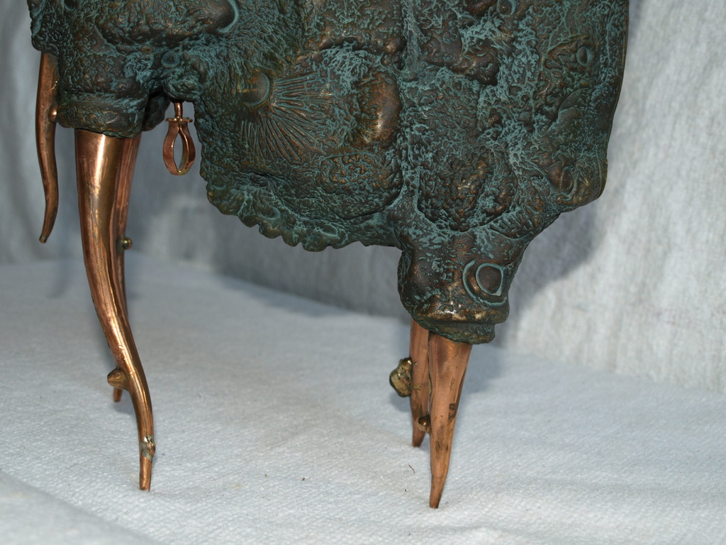 Emanuel Litos â�� Beeld van brons en kunsthars â�� Hert & Leeuw â�� ca 1965 kopen? Bied vanaf 195!