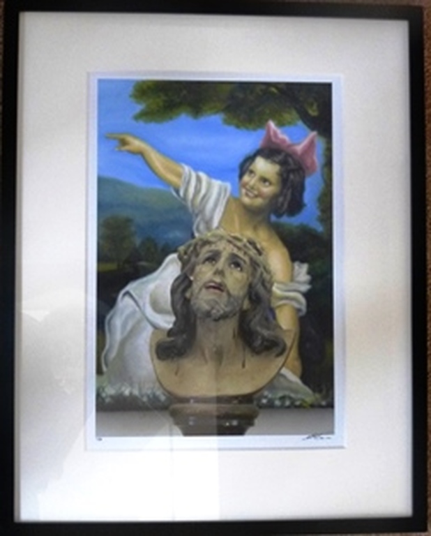 Nico Koster,Foto:Corneille in Cuba, jezusbeeld met meisje op de achtergrond,2004 kopen? Bied vanaf 85!