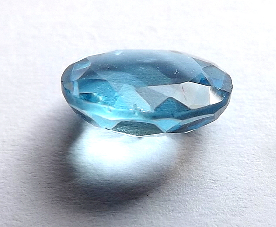 Gecertificeerde "London Blue Topaze" - 2.14 kt kopen? Bied vanaf 1!