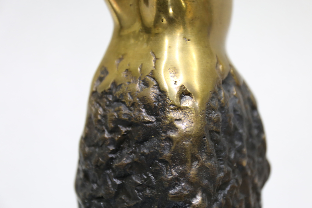 Bronzen sculptuur door Jos van Vreeswijk getiteld 'Foetus' - oplage 1 uit 10. kopen? Bied vanaf 949!
