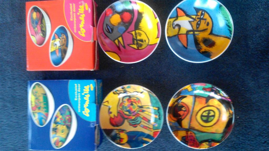 Corneille 2 x 2 schaaltjes in originele verpakking kopen? Bied vanaf 12!