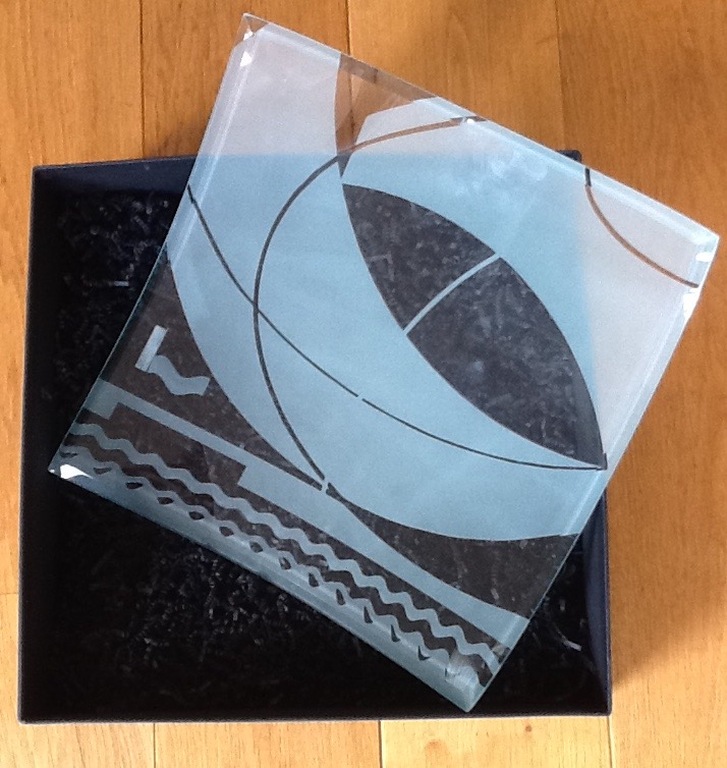Hein Kuipers Design, zware, geëtste glazen schaal kopen? Bied vanaf 1!