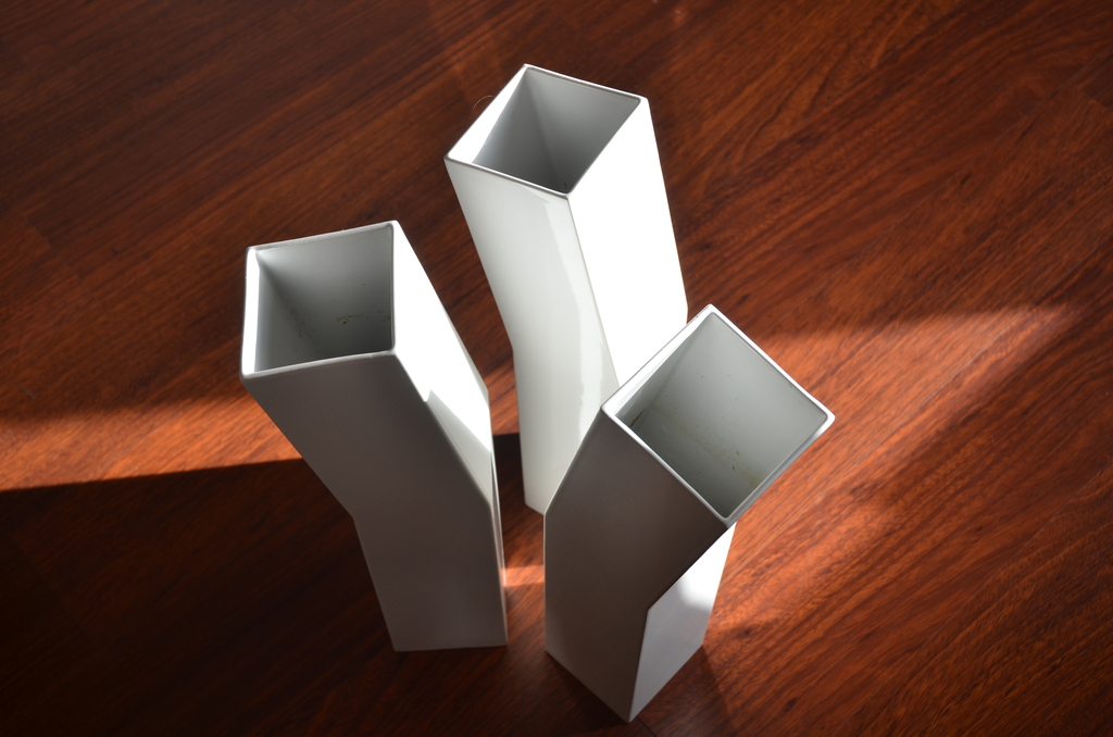 Marijke de Goey, toegepaste keramiek, City vases kopen? Bied vanaf 375!