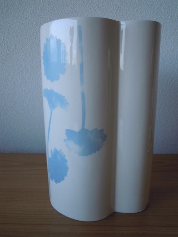 Grote keramiek vaas MANITA KIEFT 1961 - 28 cm hoog in perfecte staat.  kopen? Bied vanaf 25!