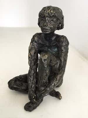 Astrid Veldhuyzen-Koppen - Sculptuur “ In gedachten “ verkocht voor € 45!