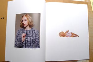 Inez van Lamsweerde - 'Photographs' kopen? Bied vanaf 25!