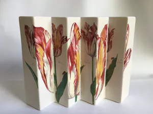 Royal Goedewaagen - Tulip vaas van Paul Baars kopen? Bied vanaf 1!