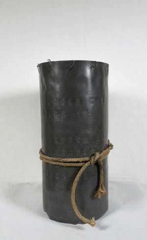 Frits Gramberg - Loden object, Thora 3 'Of dat ze honger heeft...' kopen? Bied vanaf 1!