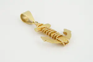 06 - Fraai gedetailleerde 18 Krt geel-gouden "Anker met kabeltouw" hanger kopen? Bied vanaf 290!