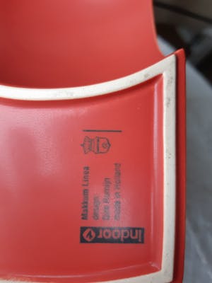 Dirk Romijn - rode 'kwartbol' vaas kopen? Bied vanaf 40!