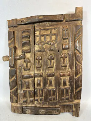 Dogon - 230947 - African Granary Door storage - Dogon - Mali. kopen? Bied vanaf 95!