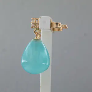 18k gouden oorhangers met chalcedoon en briljant geslepen diamant tot. 0.22ct kopen? Bied vanaf 460!