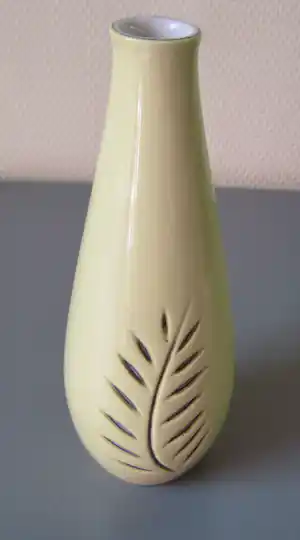 Sgrafo Modern - Vintage design vaasje kaufen? Bieten Sie von 25!