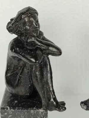 Niet of onleesbaar gesigneerd - A beautiful bronze statue of Dreamer kopen? Bied vanaf 1!