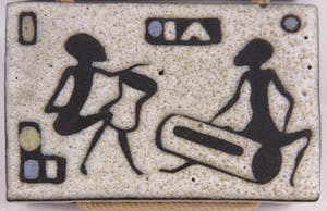 Niet of onleesbaar gesigneerd - Aardewerk, Hanger met 5 tegels van het Afrika Museum kopen? Bied vanaf 10!