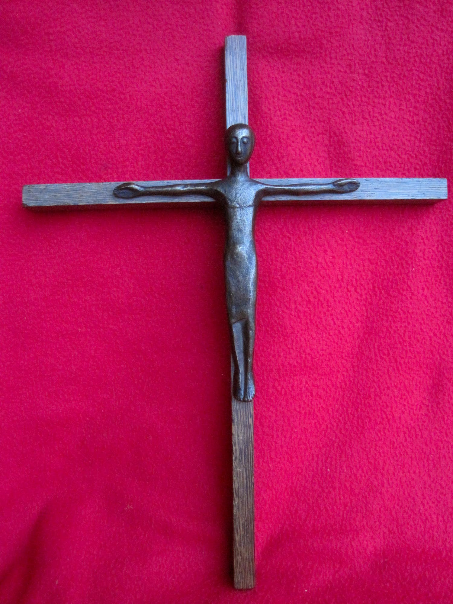 Heiligenbeeld - Modern kruisbeeld. kopen? Bied vanaf 25!