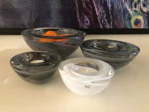 Kosta Boda - Atoll Votive grijs verkocht voor € 50!