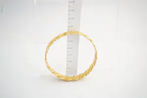141-  Zware, fraai bewerkte 20kt goud armband - Arabisch / Slinger motief kopen? Bied vanaf 920!
