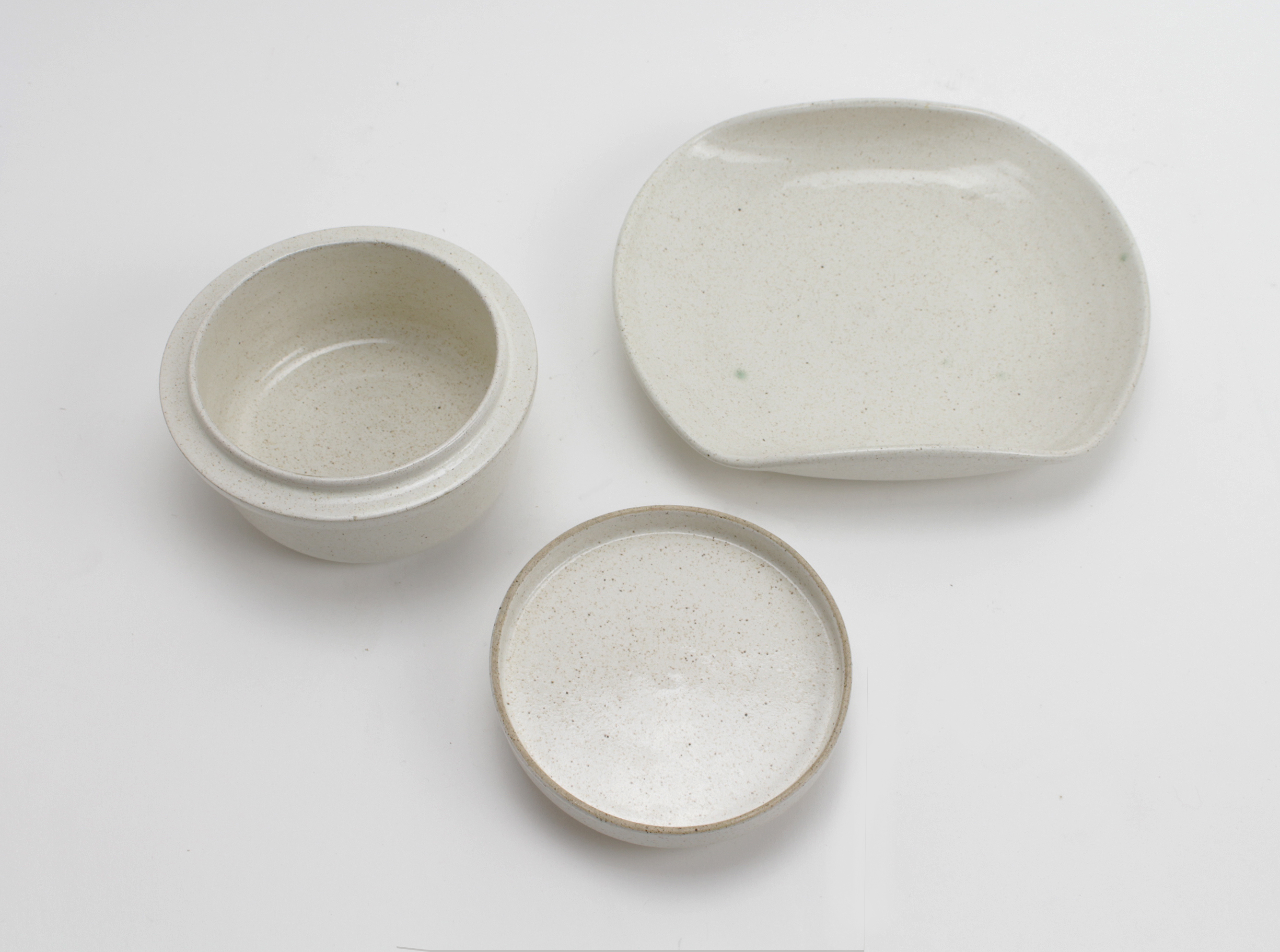 Potterij Zaalberg - aardewerk dekselpot en schaal kopen? Bied vanaf 5!