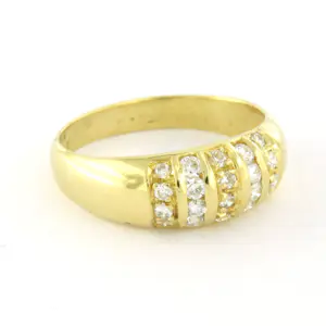 18k geelgouden ring met briljant geslepen diamant tot. 0.40ct kopen? Bied vanaf 375!