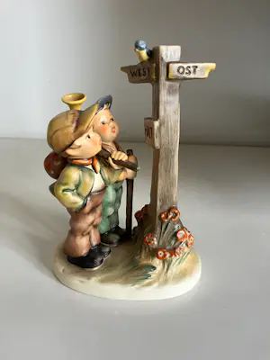 Porzellanfabrik W. Goebel - AM SCHEIDEWEG HUM 331 / TMK8 kopen? Bied vanaf 107!