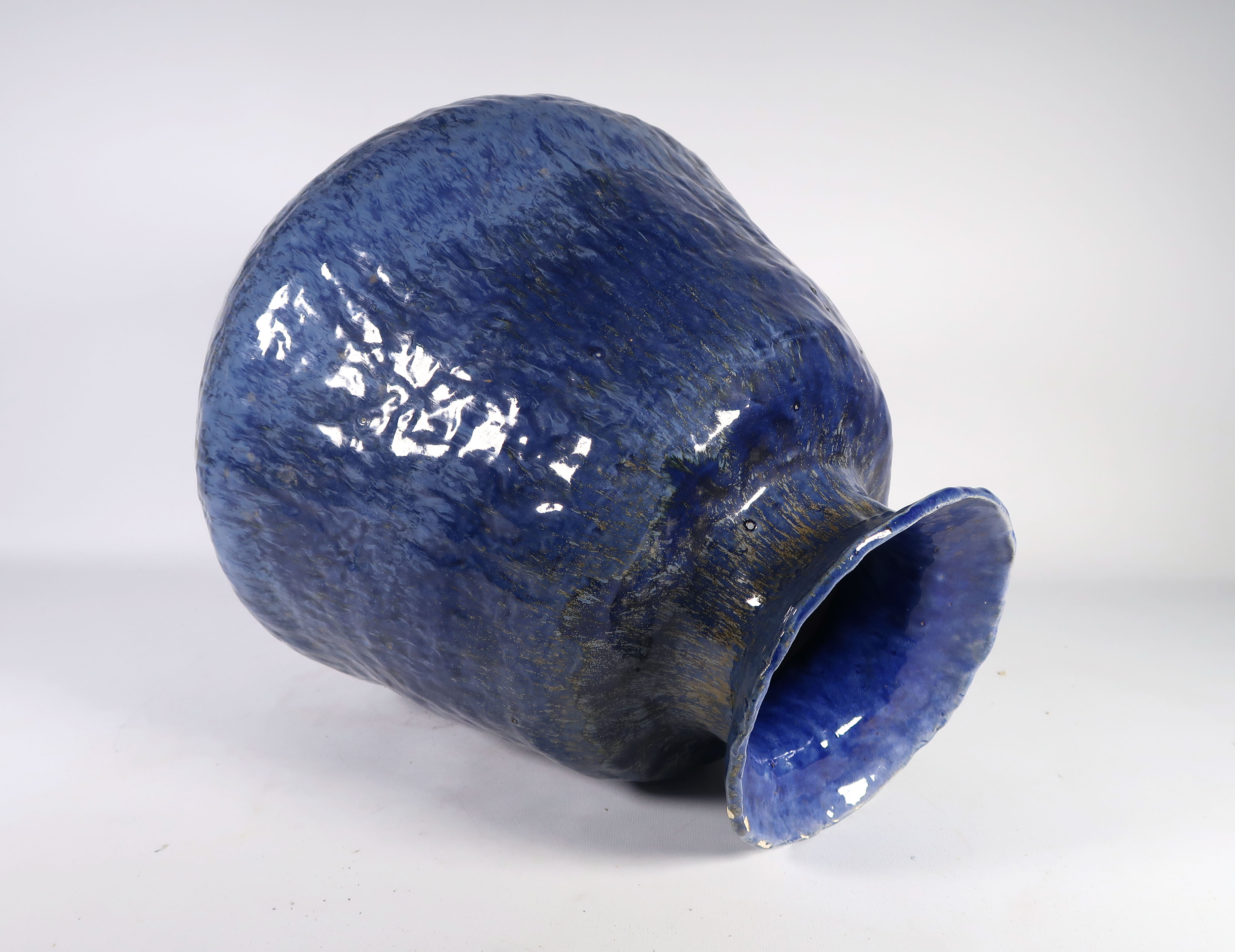 Peter von Hartsvelt Müller - Aardewerk, Blauw geglazuurde vaas (Groot) kopen? Bied vanaf 35!