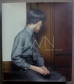 Erwin Olaf - gesigneerd Boek: OWN - 2012 kopen? Bied vanaf 250!