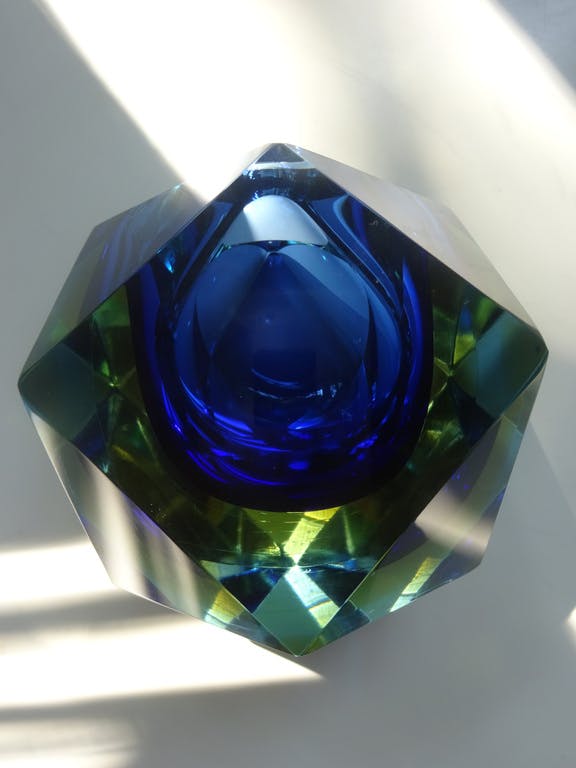 Flavio Poli - Flavio Poli- diamant geslepen- Murano sommerso vaasje- 1950/60 kopen? Bied vanaf 135!