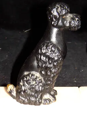 Niet of onleesbaar gesigneerd - 2 Boekensteunen van Honden kopen? Bied vanaf 1!