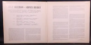 Sidney Bechet - 2LP - Mezz Mezzrow – Blues With Bechet kopen? Bied vanaf 4!