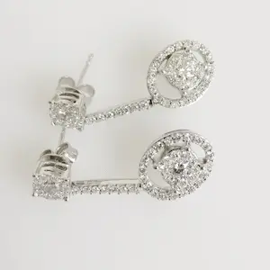 Diamanten set - Halsketting en oorbellen kopen? Bied vanaf 6000!