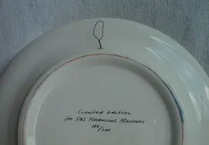 Clemens Briels - Wandbord , Schaal , Friendship is the Vehicle… - Ø 37 cm - 1998 kopen? Bied vanaf 1!