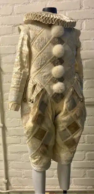 Buy Rien Bekkers - Torso (clownskostuum)? Bid from 250!