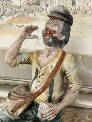 Real Fabbrica Capodimonte - De dronken postbode kaufen? Bieten Sie von 25!