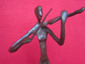 Brons (Onbekend) - Violiste kopen? Bied vanaf 15!